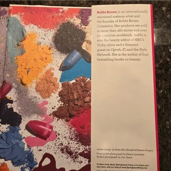 Bobbi Brown Makeup Manual Book - Picture 6 of 7